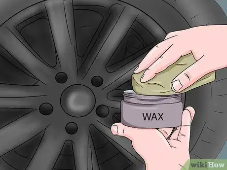 Imagen titulada Clean Black Rims Step 11