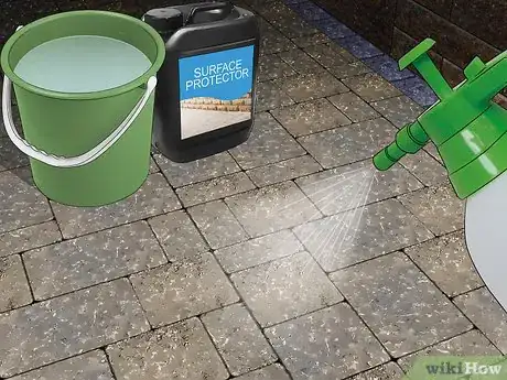 Imagen titulada Clean a Stone Patio Step 10