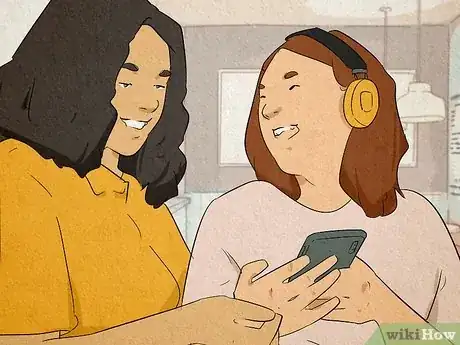 Imagen titulada Things to Talk About with Friends Step 4