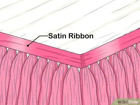 Imagen titulada Decorate a Table with Tulle Step 11