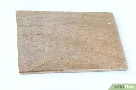 Imagen titulada Make a Wooden Shield Step 2