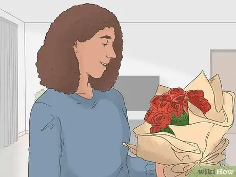 Imagen titulada Hug Yourself Step 10