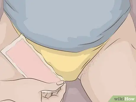 Imagen titulada Use Veet on Your Bikini Area Step 15