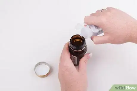 Imagen titulada Make Body Oil Step 2