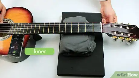 Imagen titulada String an Acoustic Guitar Step 16