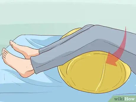 Imagen titulada Improve Your Sleeping Position Step 4