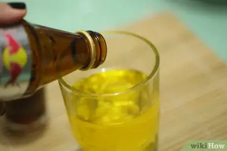 Imagen titulada Make a Jager Bomb Step 4