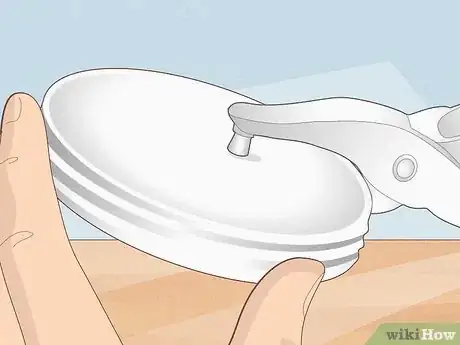 Imagen titulada Make an Electroscope Step 11
