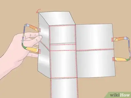 Imagen titulada Make a Capri Sun Purse Step 20