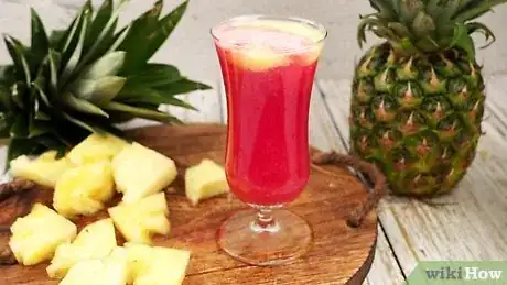 Imagen titulada Make Pineapple Juice Step 22