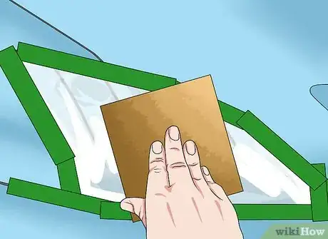 Imagen titulada Clean Foggy Plastic Step 15