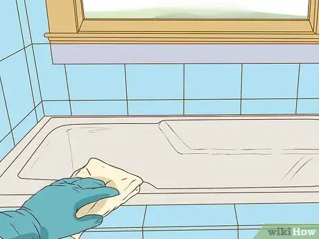 Imagen titulada Clean White Mold Step 12