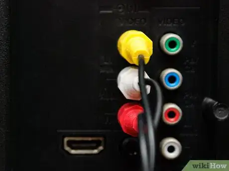 Imagen titulada Hook Up a DVD Player Through a VHS Recorder and TV Step 5