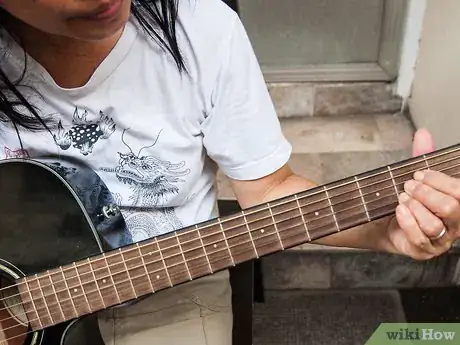 Imagen titulada Write a Song with Guitar Chords Step 8