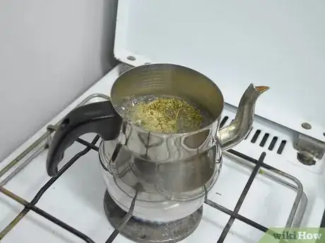 Imagen titulada Make a Decoction Step 4Bullet1