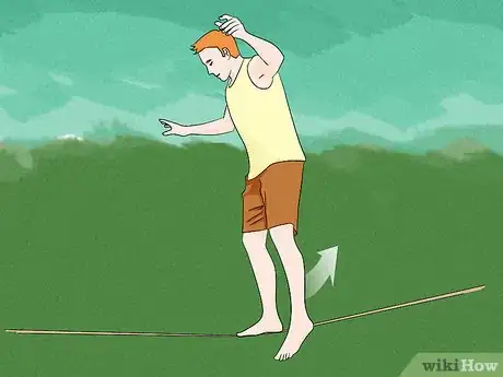 Imagen titulada Walk a Slackline Step 8