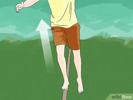 Imagen titulada Walk a Slackline Step 3