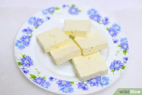 Imagen titulada Make Homemade Cheese Step 9