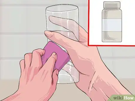 Imagen titulada Remove a Film from Glasses Step 2