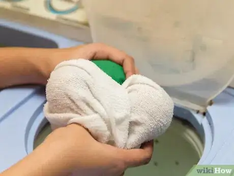 Imagen titulada Soften Towels Step 8