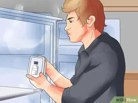Imagen titulada Give a Dog a Rabies Shot at Home Step 6