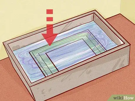 Imagen titulada Dye Acrylic Plastic Step 13