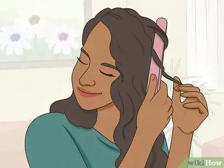 Imagen titulada Tame Poofy Hair Step 10.jpeg