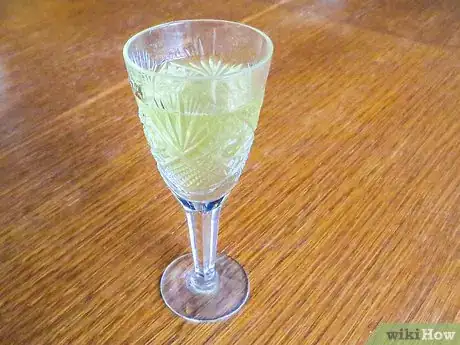 Imagen titulada Serve Limoncello Step 4