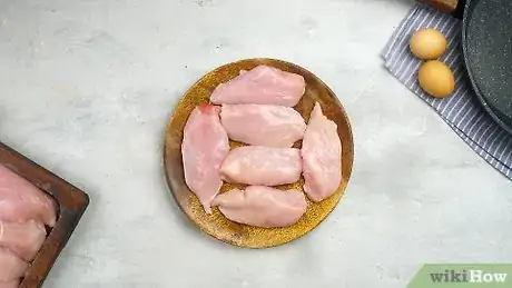 Imagen titulada Bread Chicken Step 1