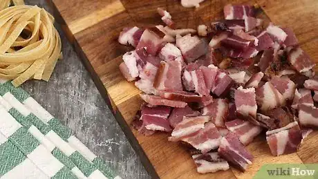 Imagen titulada Cook Pancetta Step 1
