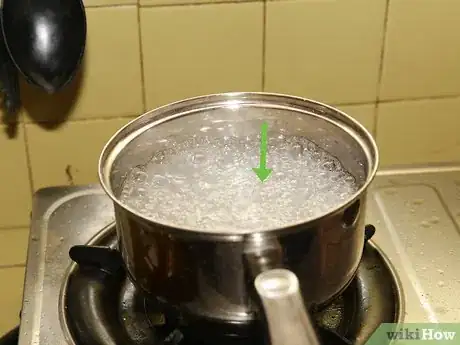 Imagen titulada Make Candle Wicks Step 1