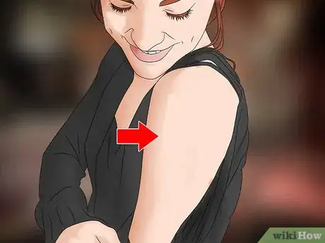 Imagen titulada Get Your First Tattoo Step 2