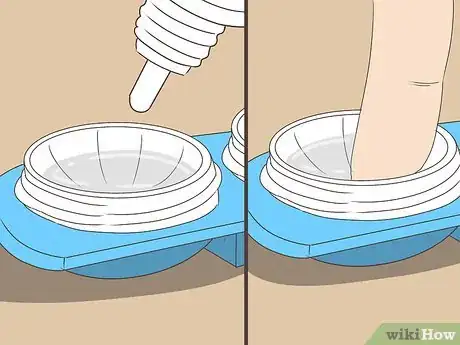 Imagen titulada Get Used to Wearing Contacts Step 7