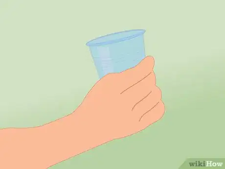 Imagen titulada Play Flip Cup Step 4