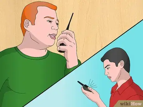 Imagen titulada Talk on a Radio (Walkie Talkie) Step 9