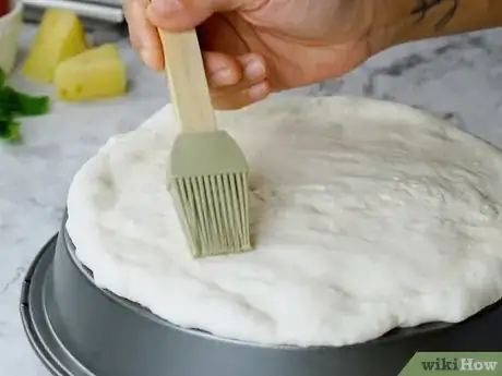 Imagen titulada Make Pepperoni Pizza Step 13