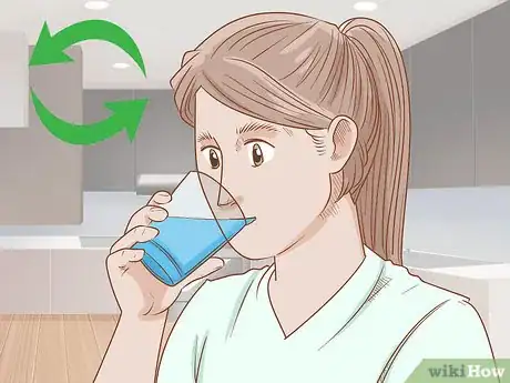 Imagen titulada Get Rid of a Runny Nose Step 7