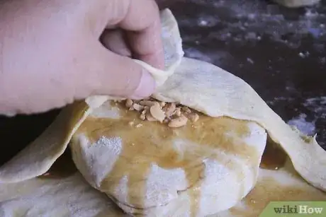 Imagen titulada Make Puff Pastry Step 33