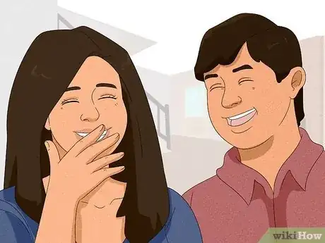 Imagen titulada Signs a Woman Is Sexually Attracted to You Step 11