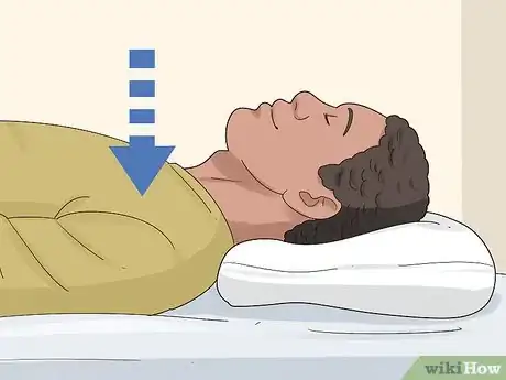 Imagen titulada Sleep with Neck Pain Step 1