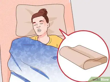 Imagen titulada Stop Sleeping on Your Stomach Step 3