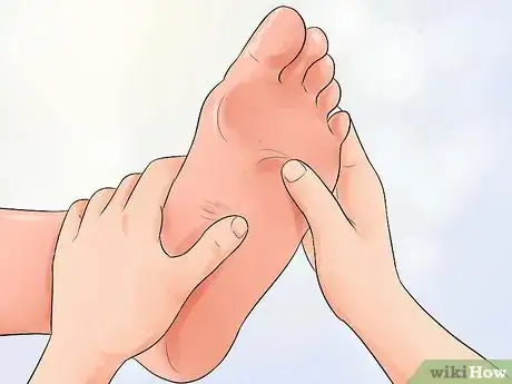 Imagen titulada Use Reflexology to Relieve Chest Pain Step 1