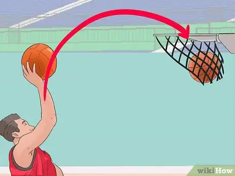 Imagen titulada Shoot a Reverse Layup in Basketball Step 12