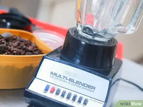 Imagen titulada Grind Coffee at Home Step 9