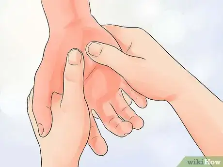 Imagen titulada Use Reflexology to Relieve Chest Pain Step 15