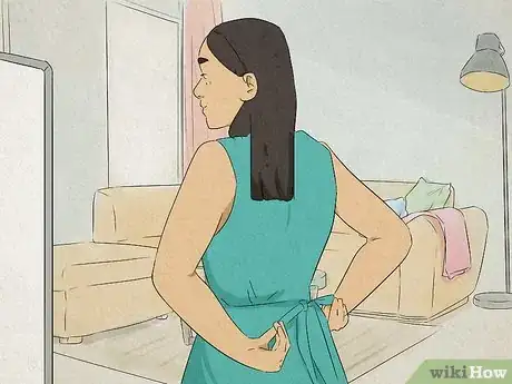 Imagen titulada Attract a Leo Man As a Libra Woman Step 2