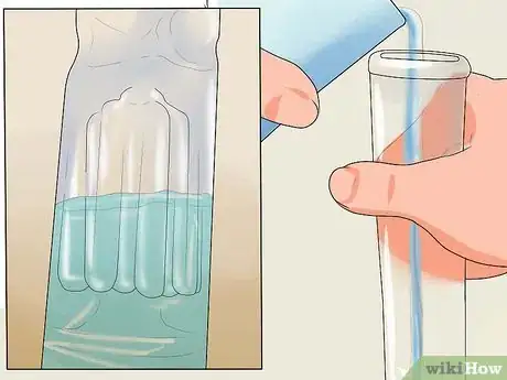 Imagen titulada Use a Water Bong Step 3