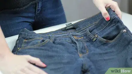 Imagen titulada Make Distressed Jeans Step 1