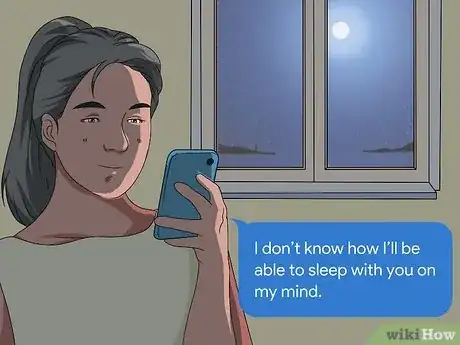 Imagen titulada Make Him Miss You Like Crazy over Text Step 10