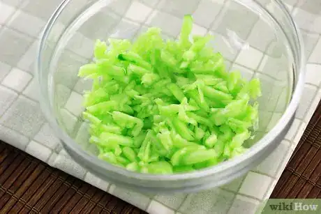 Imagen titulada Make Cucumber Juice Step 12